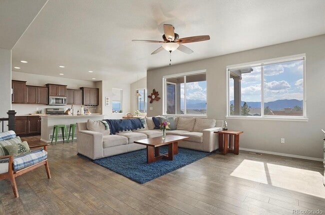 11020 Echo Canyon Dr, Colorado Springs, CO 80908 - photo 3