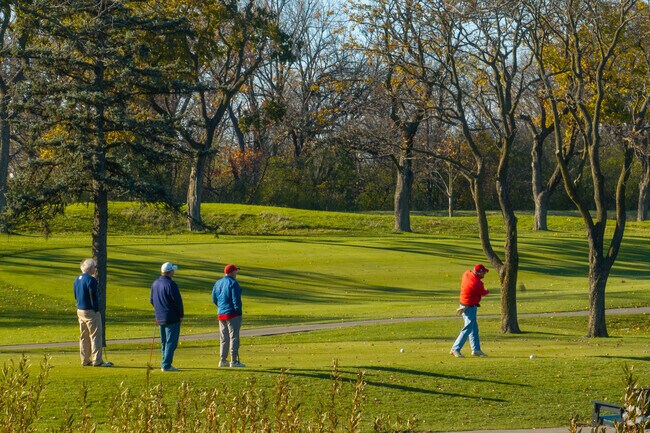 Niles residents can golf 9 holes at Tam O'Shanter Golf Course near Oasis.