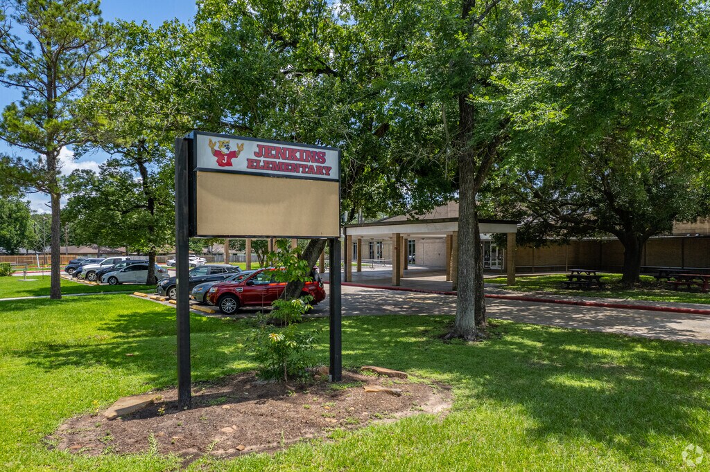 Mildred Jenkins Elementary School provides a public education to several students in Spring, TX.