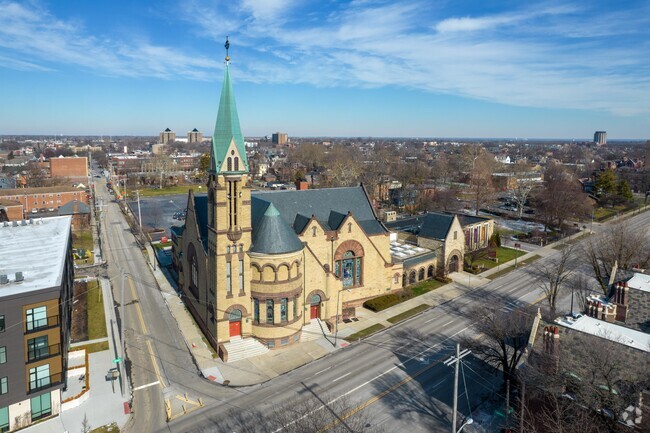 About King-Lincoln Bronzeville | Schools, Demographics, Things to Do ...