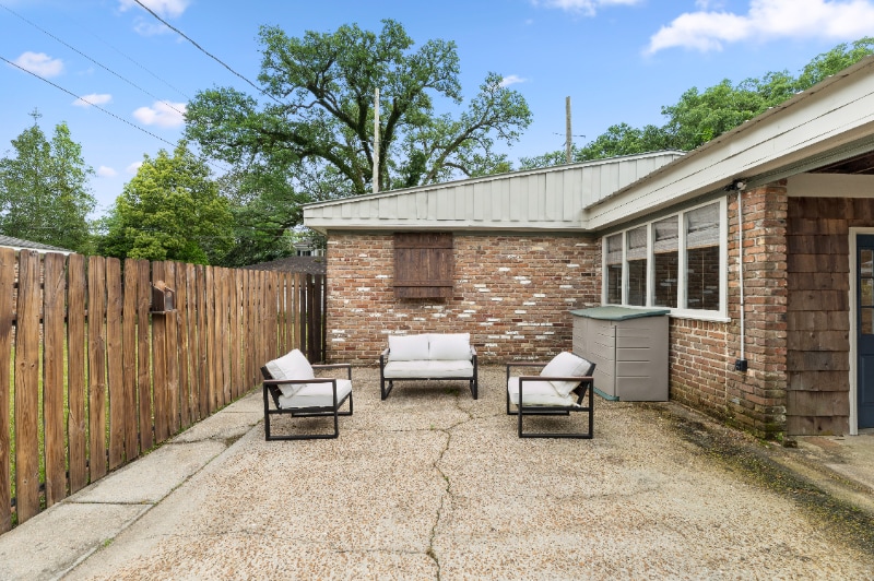 160 Grand Blvd, Mobile, AL 36607 - photo 1