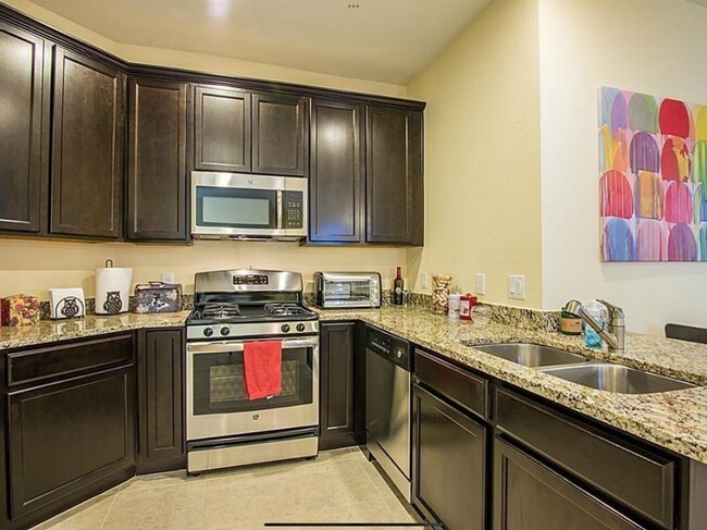 7923 Ashford Trace Dr, Houston, TX 77072 - photo 5