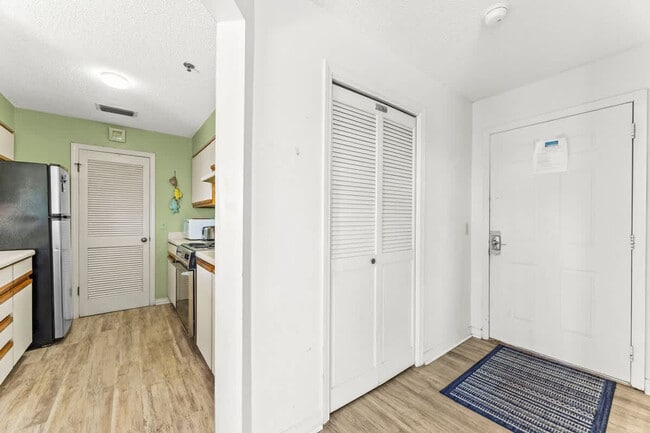 St Thomas Square unit ID1355041P, Panama City Beach, FL 32408 - photo 3