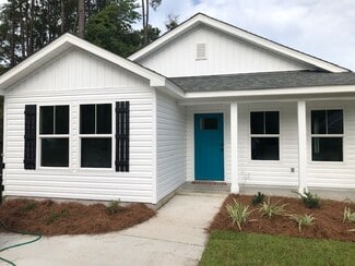 42 Lance Ln, Crawfordville, FL 32327