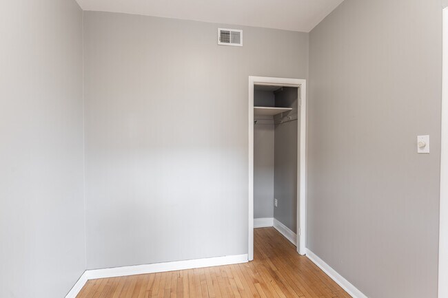 2132 W Iowa St unit 1, Chicago, IL 60622 - photo 5