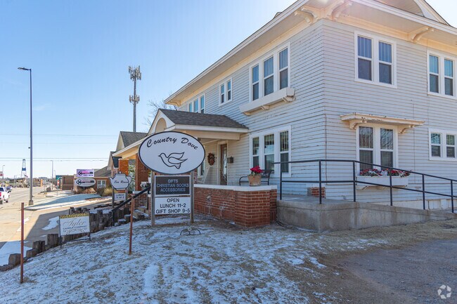 The Country Dove is located on Historic Route 66.