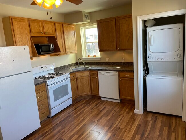 600 Roxborough Ave unit 2nd floor, Philadelphia, PA 19128 - photo 7