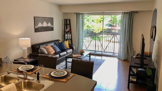 Grandmarc at the Corner, Charlottesville, VA 22903 - photo 2