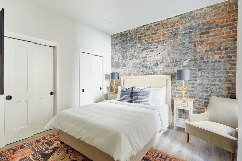 1016 Canal St unit ID1272304P, New Orleans, LA 70112 - photo 1