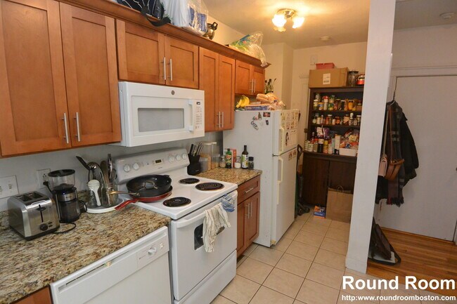 120 Washington St unit 24-6, Brighton, MA 02135 - photo 3