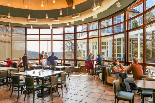 Visit the cafe at Fellows Riverside Gardens for a light lunch after a long walk.