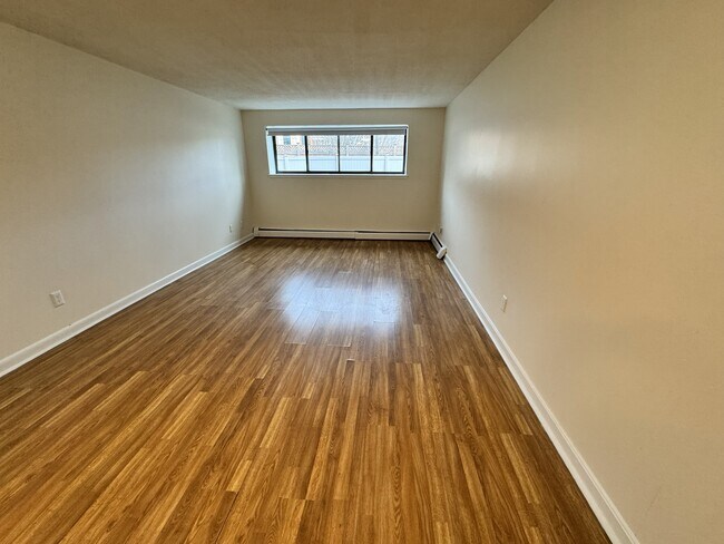 54 Park Ave unit 111, Cambridge, MA 02138 - photo 5