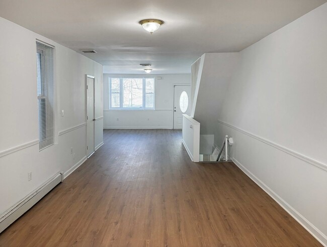 1708 S 22nd St, Philadelphia, PA 19145 - photo 4