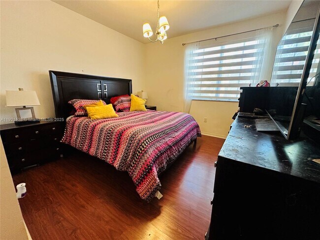 14343 SW 10th St, Pembroke Pines, FL 33027 - photo 7