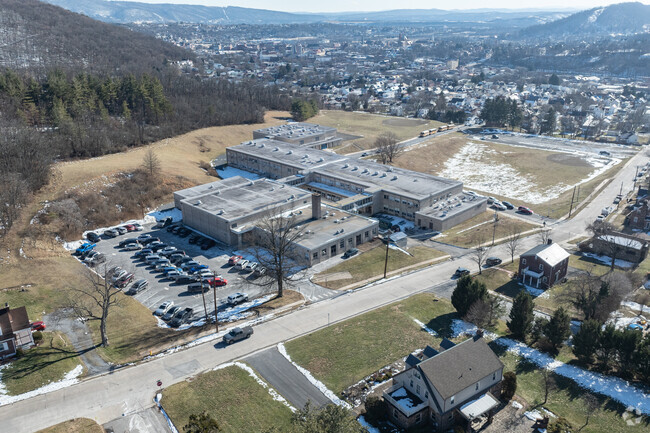 Students learn and grow at Braddock Middle School.