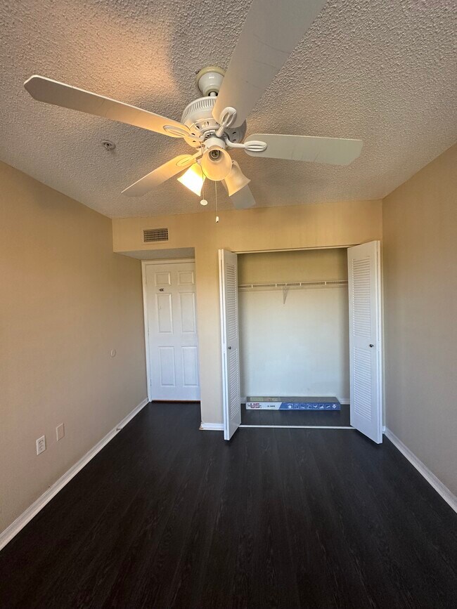 3874 Lyons Rd unit 2016, Coconut Creek, FL 33073 - photo 6