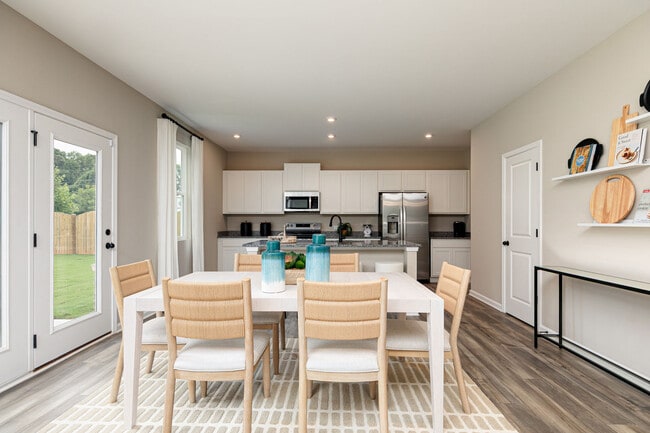 516 Altamaha Ct, Locust Grove, GA 30248 - photo 7