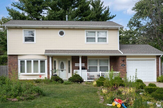 A beautiful bI-level house located in a quiet Dobbins Downs neighborhood.