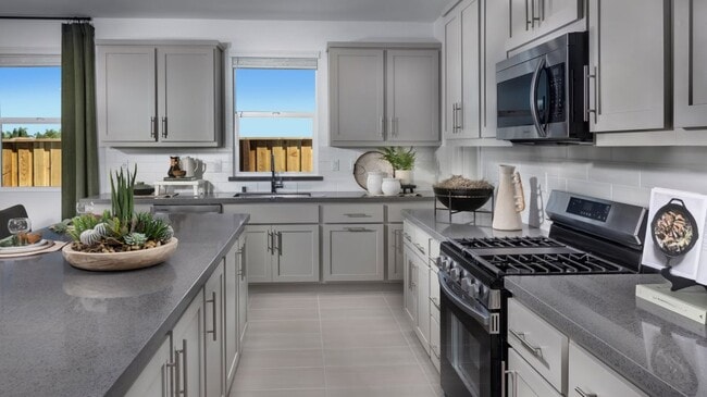 260 Birch Ranch Way, Patterson, CA 95363 - photo 3