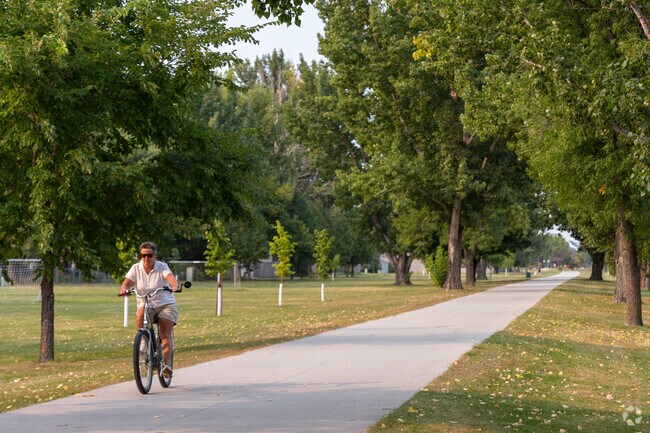 The Milwaukee trail runs north to south along Southpointe, perfect for jogging and cycling.