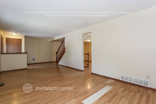 4490 S Ceylon Way, Aurora, CO 80015 - photo 5