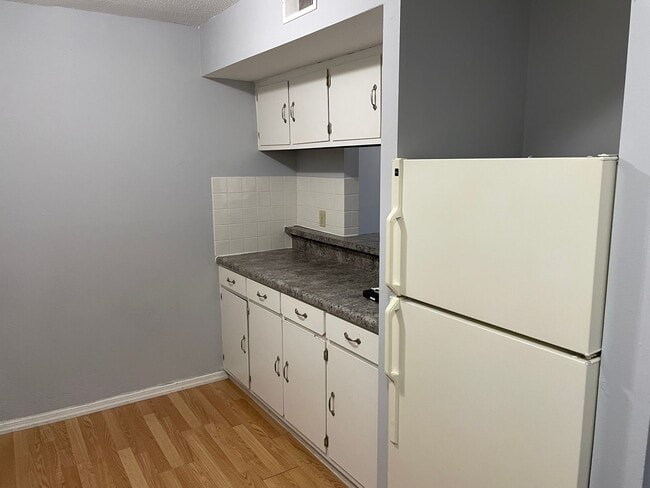 Southern Hills Townhouses & Apartments, LLC, Jefferson City, MO 65101 - photo 4