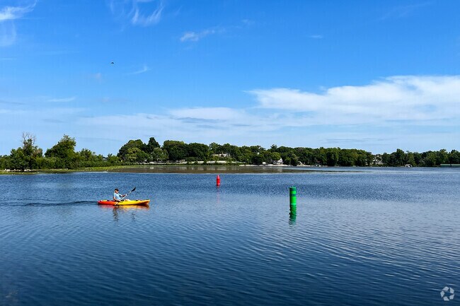 Spend the day kayaking around beautiful Lake Minnetonka.