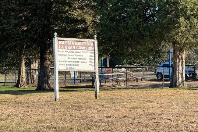 Heaven's Best Montessori LLC serves the community of Fairfax.