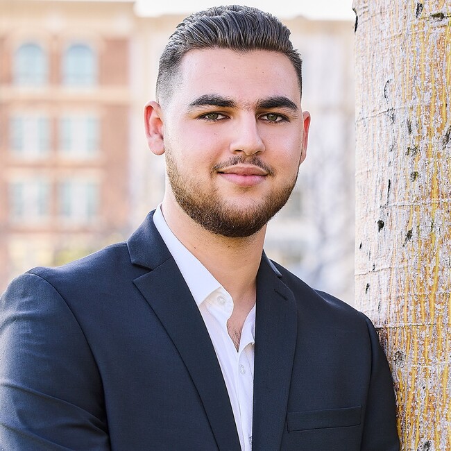 Agent Photo