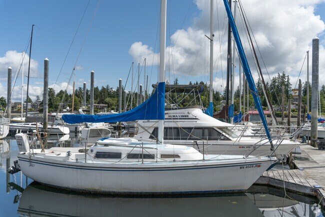 Most residents of Hanna Place are passionate about boating.
