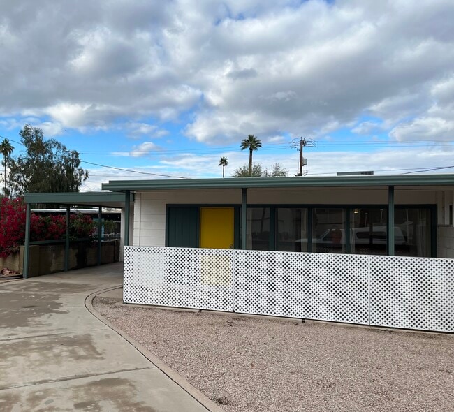 810 E Redondo Dr, Tempe, AZ 85282 - photo 4