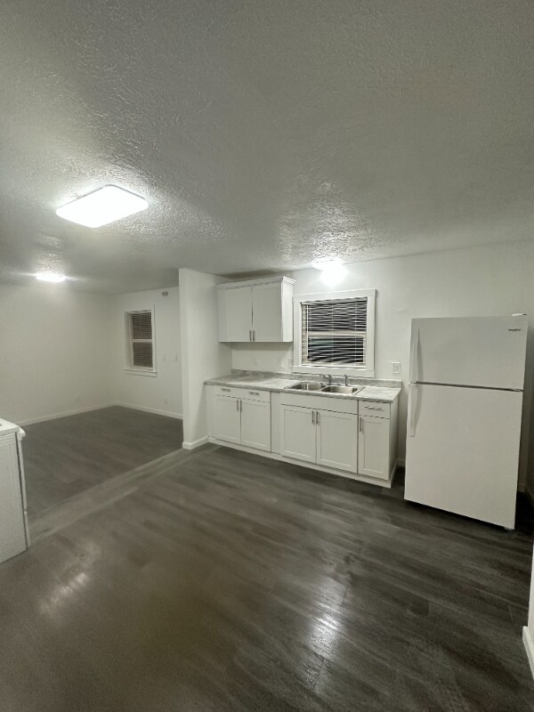 4975 Breanna Ln NE, Salem, OR 97305 - photo 4