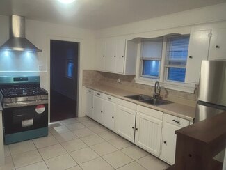 136 King St Unit 136 King Street, Bridgeport, CT 06605