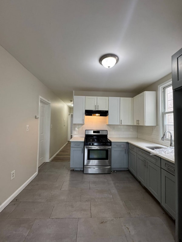 426 S 17th St Unit 3, Newark, NJ 07103