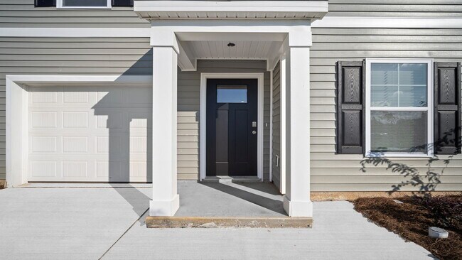 218 Lakeside Dr, Port Wentworth, GA 31407 - photo 2