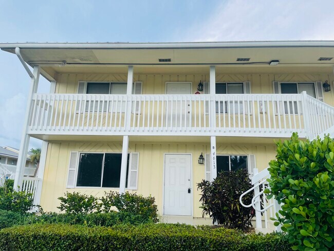 4613 Bayshore Dr unit B5, Naples, FL 34112 - photo 5