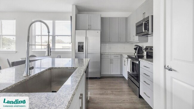 1148 Silber Rd unit 2227, Houston, TX 77055 - photo 6