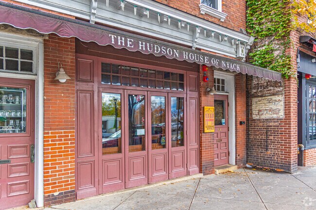 The Hudson House of Nyack offers fine dining in a historic building.