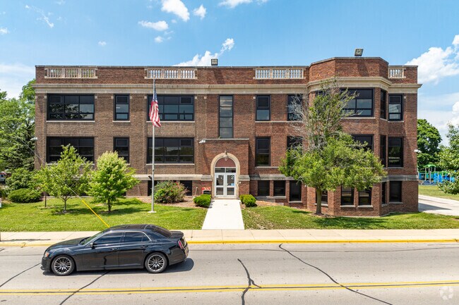 Beaupre Elementary School has a student-teacher ratio of 13:1.