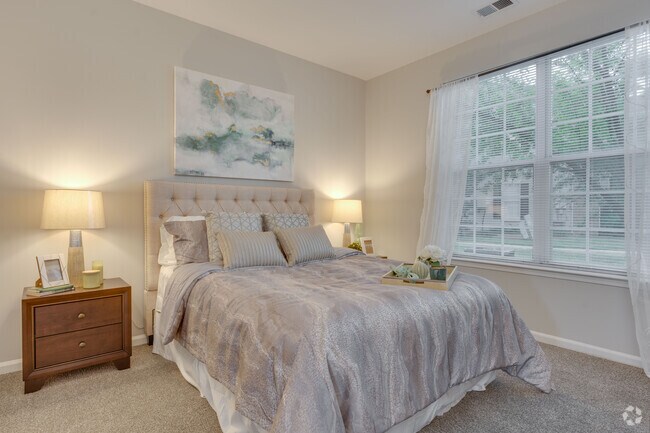 Landings at Amhurst Lake, Waukegan, IL 60085 - photo 6