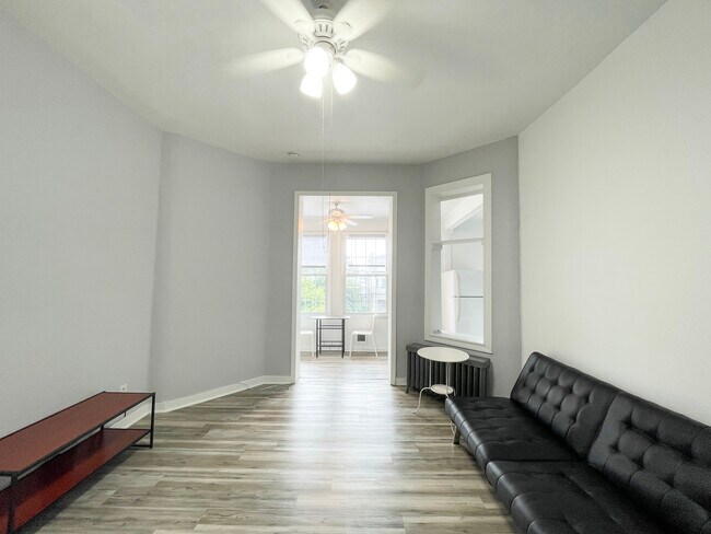 5809 Hobart St unit FL 2, Pittsburgh, PA 15217 - photo 6