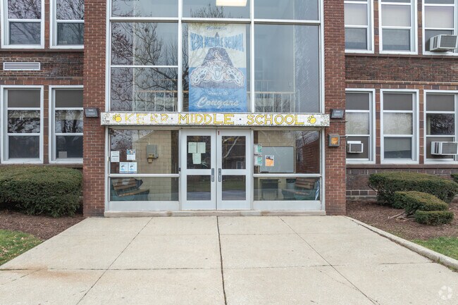 Everett F. Kerr Middle School challenges and encourages children to learn.