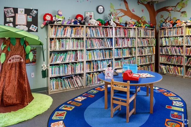 Luttrell Public Library features a children’s section filled with books and activities.
