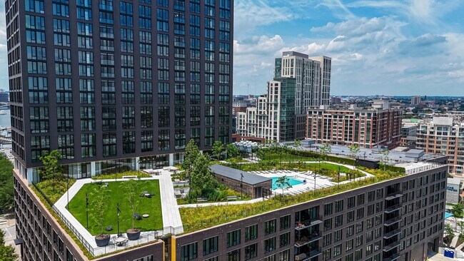 Allied Harbor Point, Baltimore, MD 21231 - photo 2