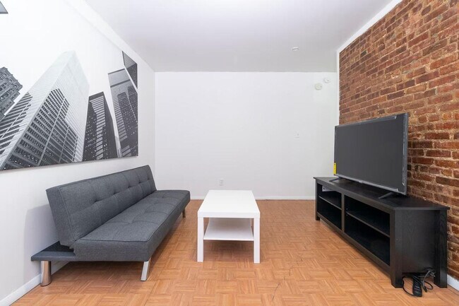 155 E 92nd St unit ID1032050P, New York, NY 10128 - photo 5