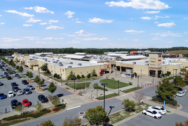 Benton Outlets Of Little Rock 5of8