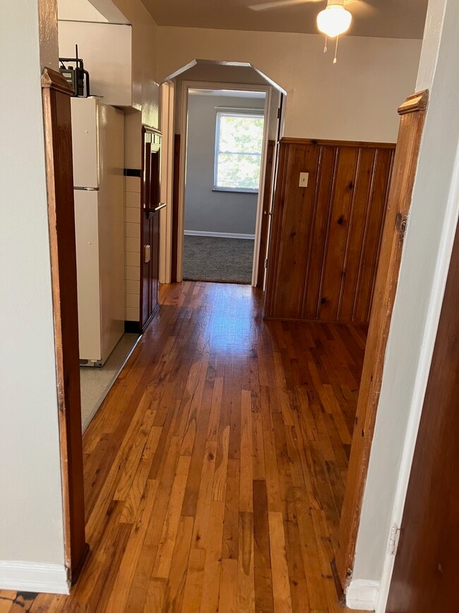 hall to bedroom