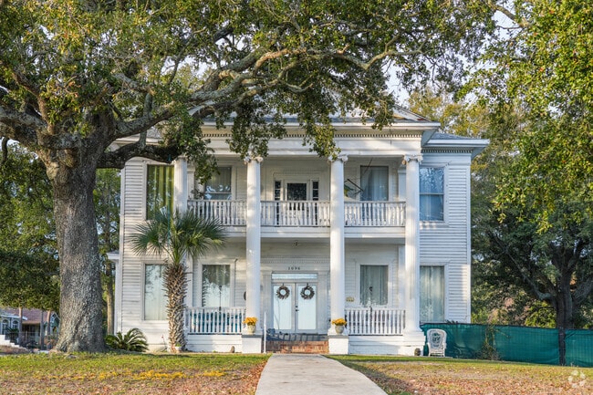 Biloxi’s waterfront property offers breathtaking Gulf views.