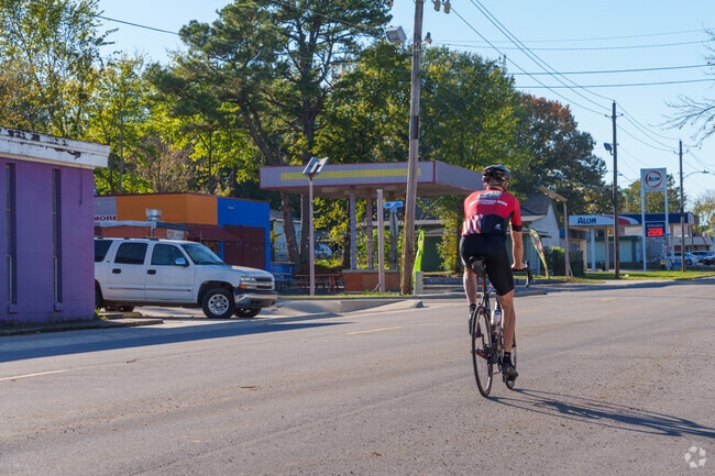 Sunnymede offers cyclists vast streets and trails to explore.