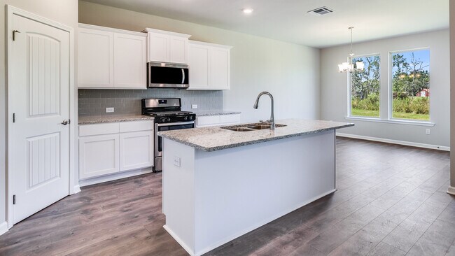 4677 W Ridge Rd, Lake Charles, LA 70607 - photo 6